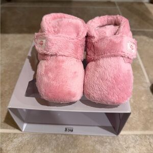 UGG Fuzzy Pink Kids Slippers